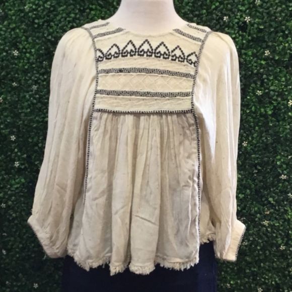 Free People Tops - FREE PEOPLE IVORY AND LACE TOP-SMALL